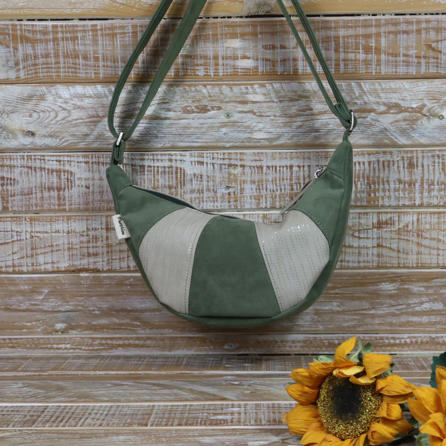 Luna  verde salvia sabbia