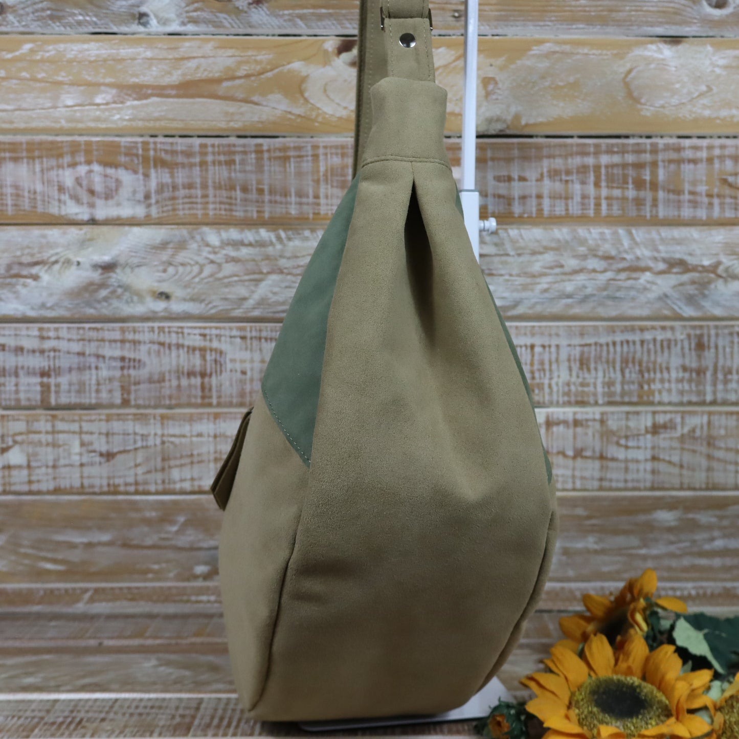 Hobo Bag Livia cammello verde salvia