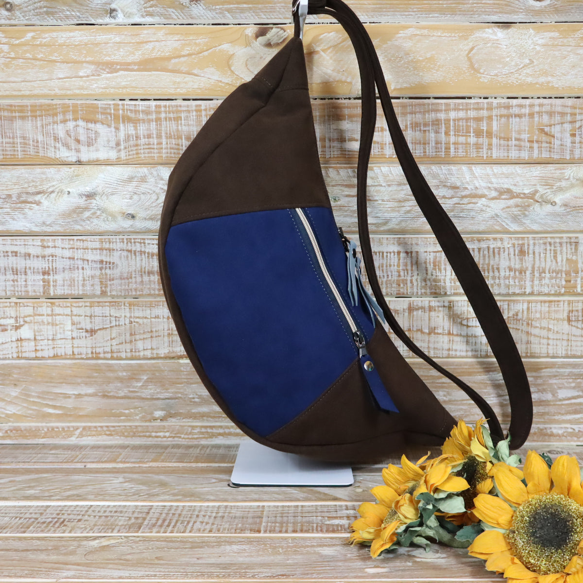 Livia marrone blu