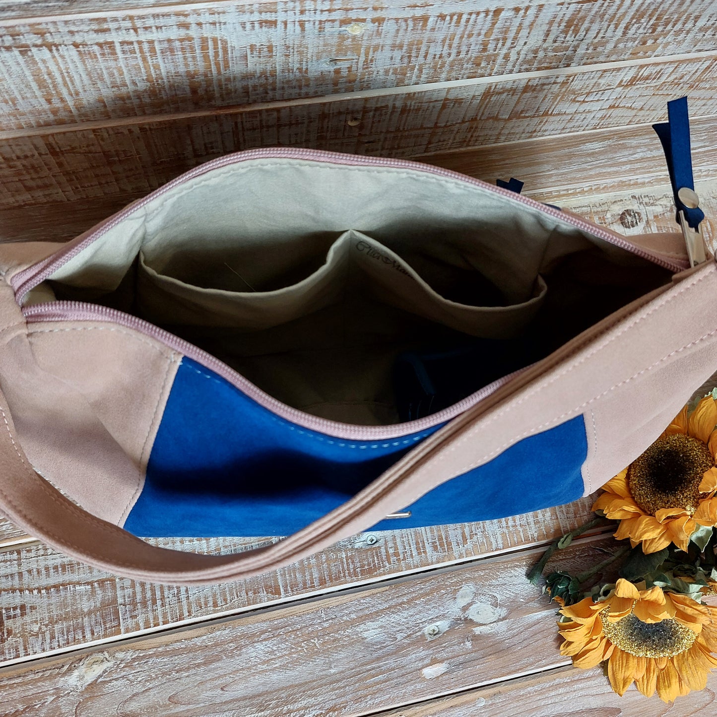 Livia Hobo Bag rosa e blu